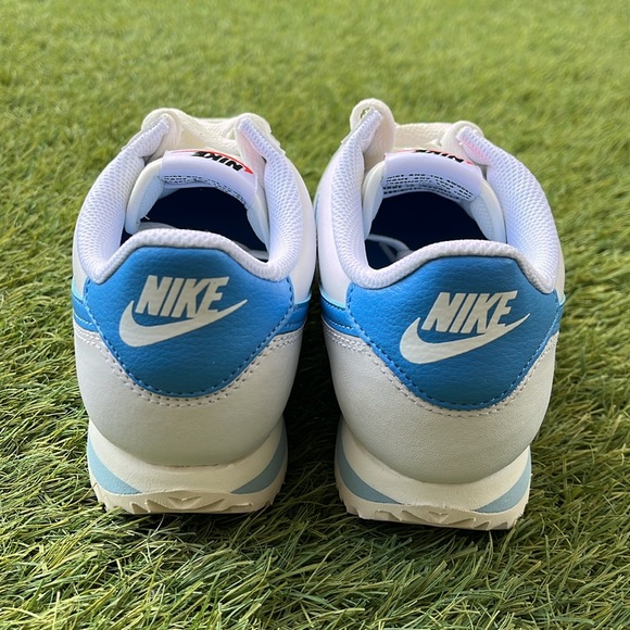 Nike Cortez - Picture 3 of 5